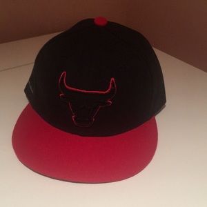 NWOT Chicago Bulls Hat